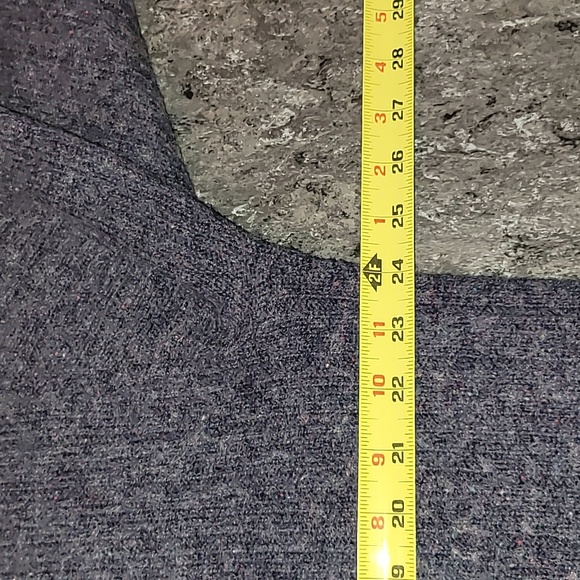 Vintage. Made in USA. Jantzen. Crewneck sweater.  Men's size Medium Tall - Picture 8 of 14